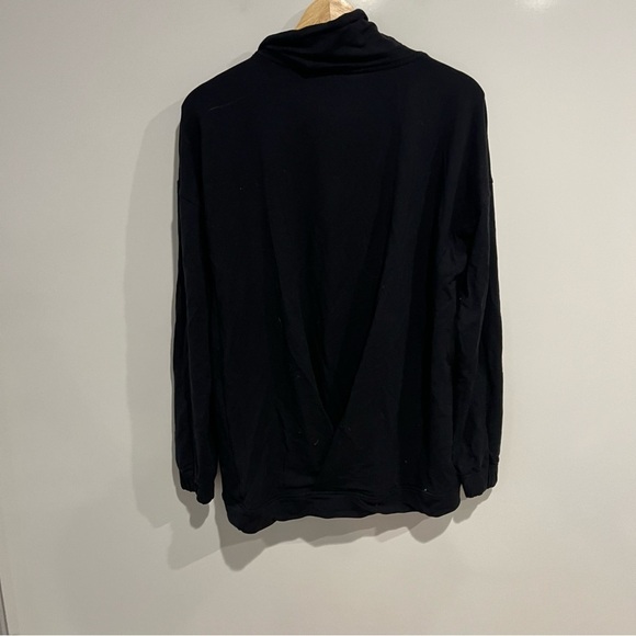 Lululemon Twisted & Tucked Long Sleeve Sweatshirt - Picture 5 of 11